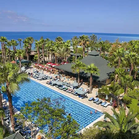 Üdülőközpont Meryan 5*
