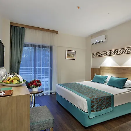 Üdülőközpont Meryan 5*