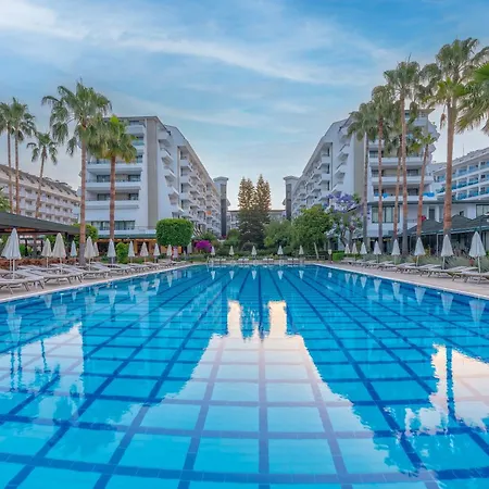 Meryan Resort 5*